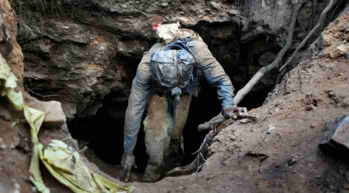 OPINION | Politics, dollars and criminals: Why violence is rising in Zimbabwe’s small-scale mines Zimbabwe mining
