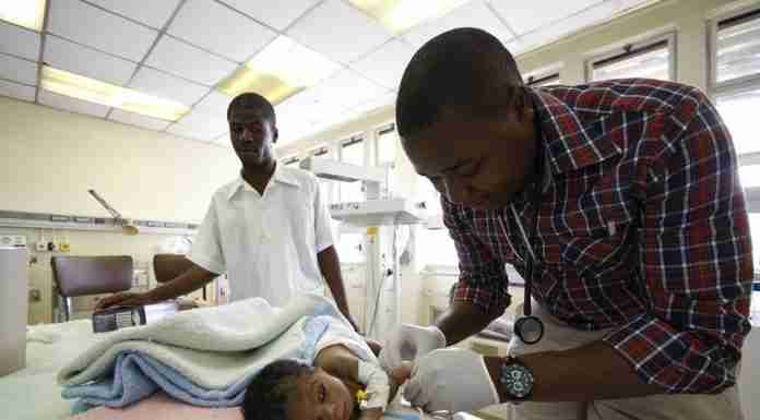 After offer to doctors, Masiyiwa announces new plan to equip Zimbabwe’s crippled hospitals