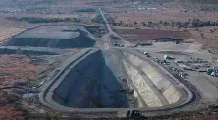As commodity prices signal a rebound, Zimbabwe is dusting off some stalled mining projects – with a few strategy changes Zimbabwe Russia Platinum Great Dyke