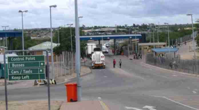 Two SA investment funds buy shares in US$296m Beitbridge border project