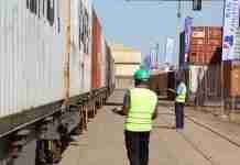 Zimbabwe passes first IMF test, but Fund warns of risks ahead