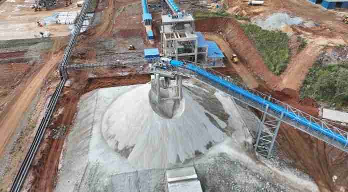 Lithium stocks and prices rise after Zimbabwe suspends concentrate exports