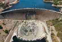 Kariba dam wall