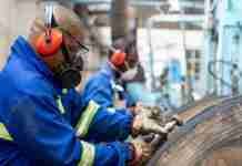 Zimplow battles two familiar foes: Informal market and Chinese miners