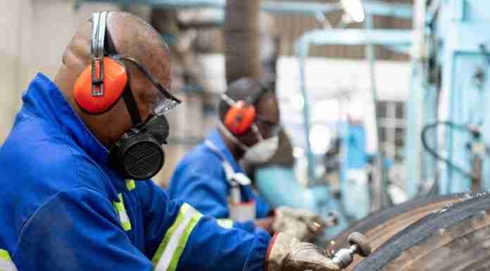 Zimplow battles two familiar foes: Informal market and Chinese miners